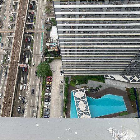 Penthouse Studio At Fame Residence 41St Floor, Shangrila-Megamall Manila Bagian luar foto