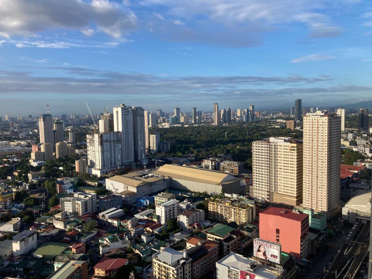 Penthouse Studio At Fame Residence 41St Floor, Shangrila-Megamall Manila Bagian luar foto